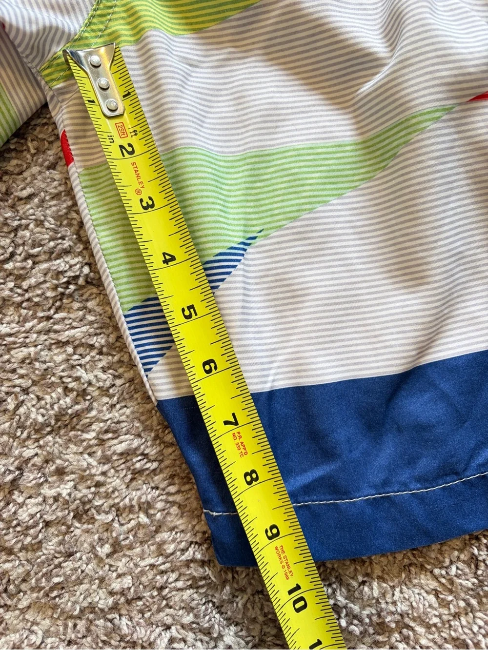 Sonoma Mens Large Blue and white Swim Trunk Shorts with Cargo Pocket.